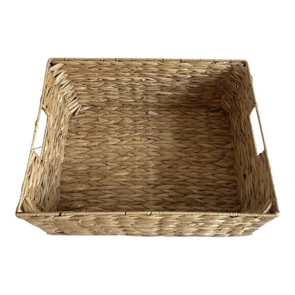 Large Tan Wicker Storage Basket Crate with Handles Home Organizer 15"x11.5"x7.5” - Picture 3 of 6